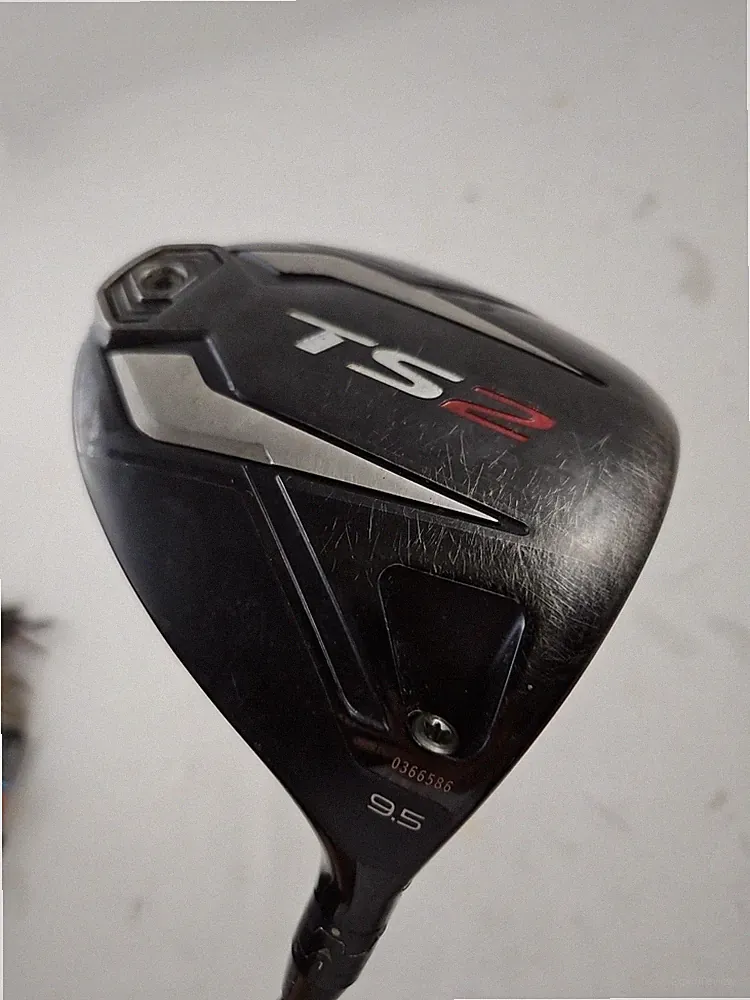 Titleist TS2 Driver 9.5 Degree Stiff Flex Accra FX 2.0 250 M4 Shaft - Needs Grip