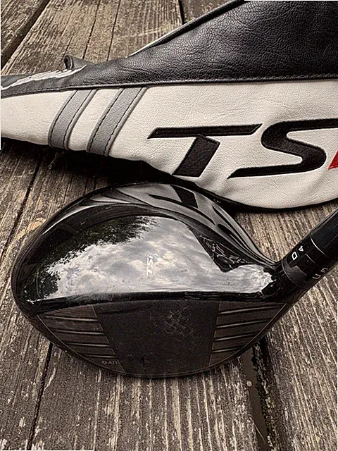 Titleist TSi1 Driver 9* Stiff RH