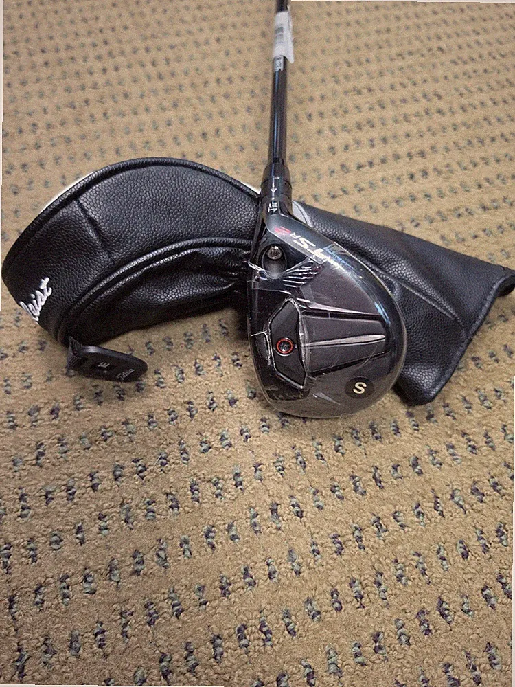 Titleist TSR2 4 Hybrid