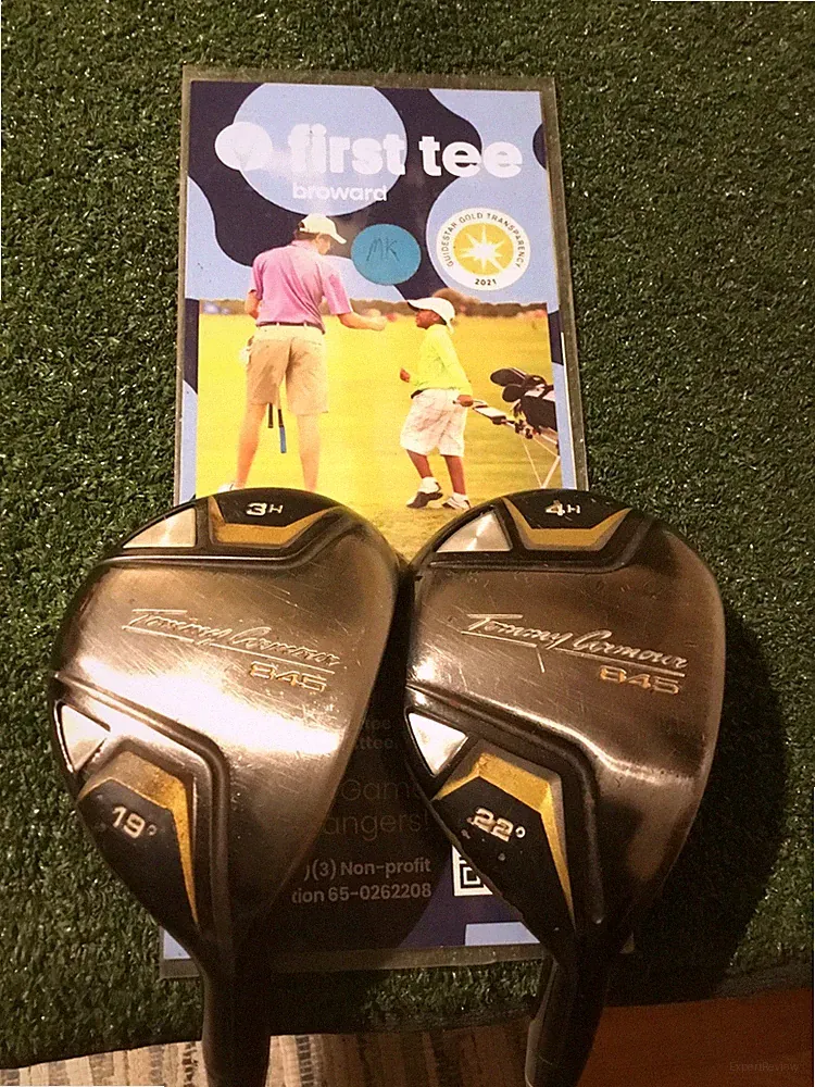 Tommy Armour 845 Hybrids Set (3H & 4H) Uniflex TA-24 Grafalloy Graphite Shafts