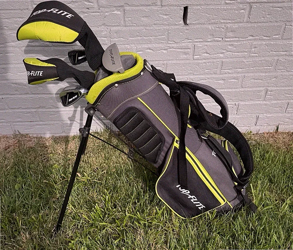 Top Flight Junior Golf Club Set RH 5 Clubs w/ Bag SW, Putter, 7 Iron, Driver, HY