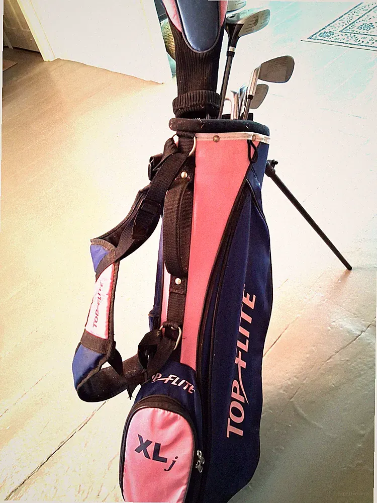 Top Flite Girl's Junior Girls Golf Club Set RH w/ Pink Golf Bag XLj 8pcs VG+