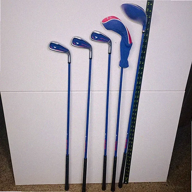 Top Flite Junior Girls Golf Club 5 Piece Set 5, 6, 7, Hybrid Putter & Wood