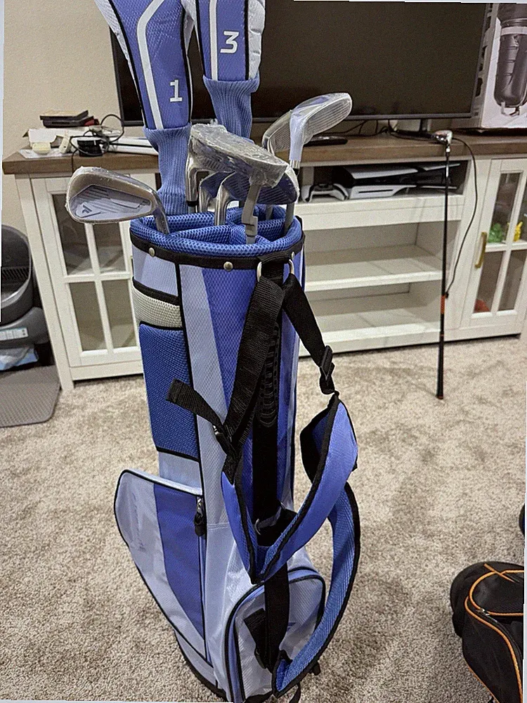 Top Flite Women’s Golf Club Carry Bag With 9 Right Handed Clubs