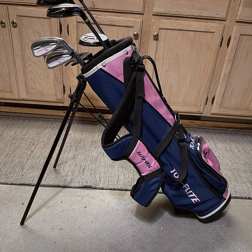 Top-Flite XLj Synchro-Flex Junior Golf Club Set Clubs Pink R. Hand Starter