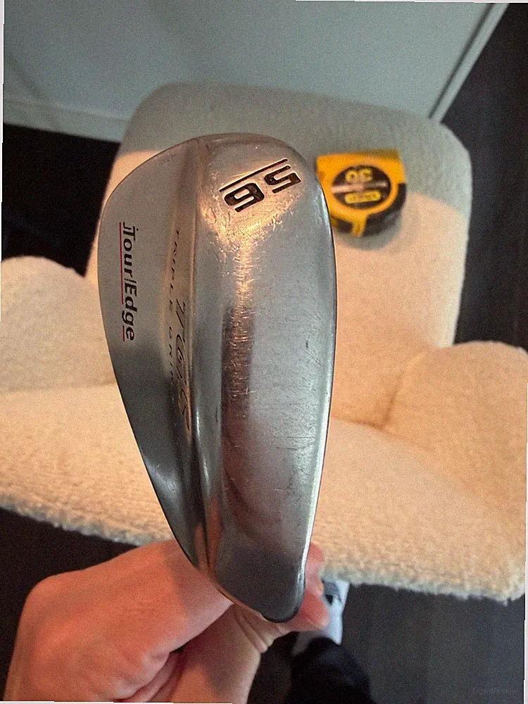 Tour Edge 56 Degree Wedge Steel Shaft