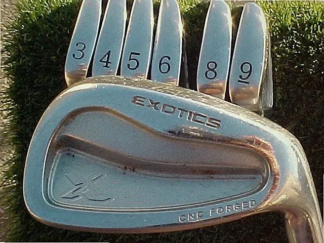 Tour Edge EXOTICS CNC FORGED Golf Clubs set Irons 3-PW w DGR300 Steel ( No 7 )