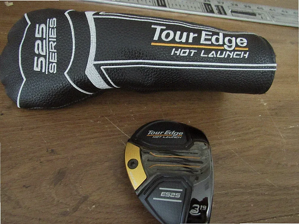 TOUR EDGE HOT LAUNCH E525 3 HYBRID -19* - 60S - VERY NICE CONDITION