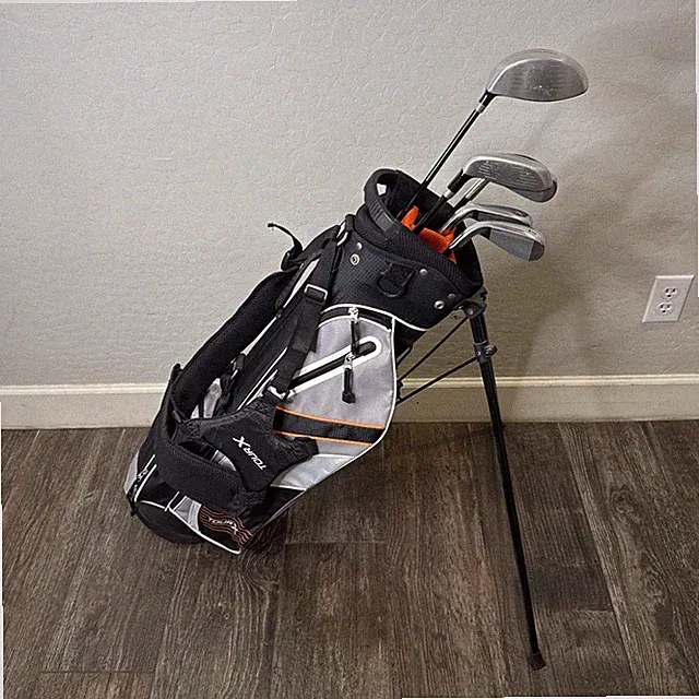 Tour X Jr Golf Set w/Carry Golf Bag 5 Clubs Driver, Hybrid, 5, 7, 9 RH Age 10-13