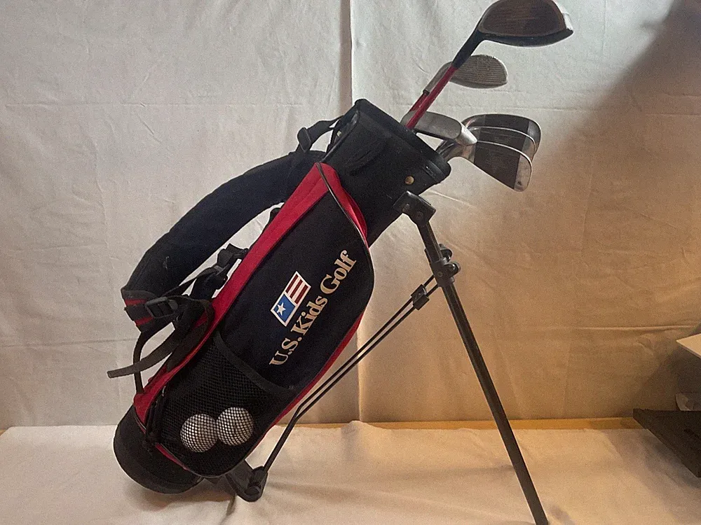 U.S. Kids Club Golf Ultralight 6 Clubs & Black, Red Bag Kidpower