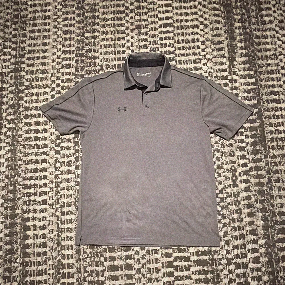 Under Armour Men's Polo Shirt Large, Black/Gray, Regular Fit, Heatgear