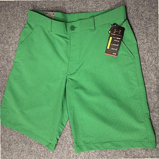 Under Armour Men's Size 34 Golf Shorts, Green Pin Striped HeatGear Loose Fit NEW