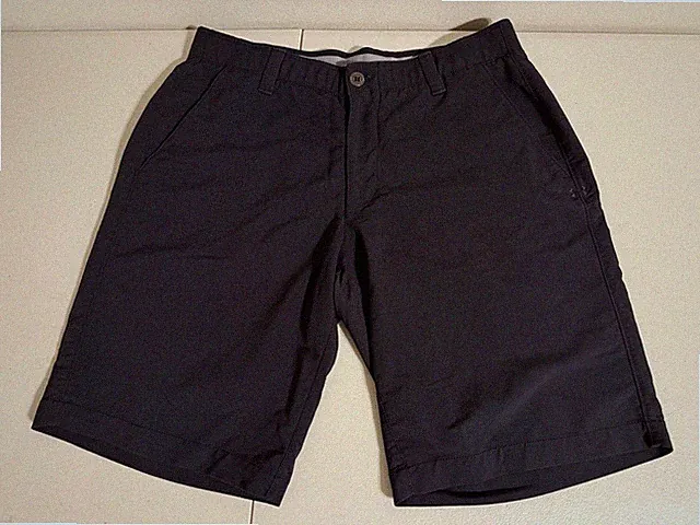Under Armour ⛳️ Mens Shorts 34 Black Performance Chino Outdoors Golf