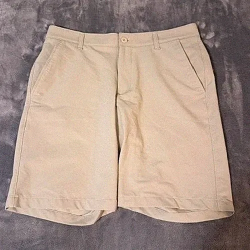 Under Armour Shorts Men 34 Khaki Tan Golf Flat Front Performance Athletic