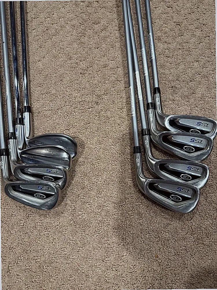 Us Kids 57 Inch TS5 5-PW 52 And 56 Iron Set