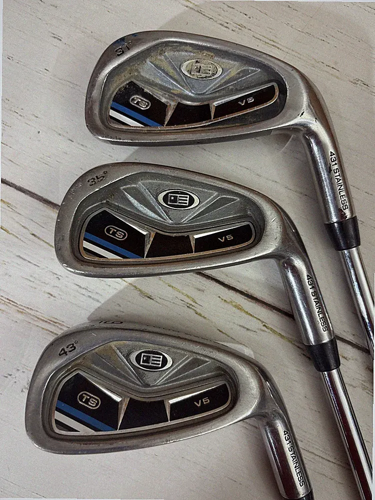 US Kids Golf Clubs TS5 57 6 & 7 Iron 9 Iron Right Handed Lot of 3