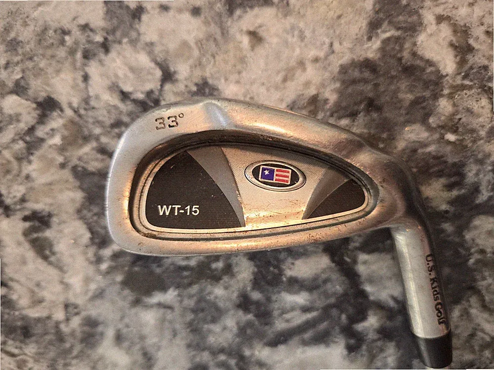US Kids Golf WT-15 6 Iron, 33°, Junior Graphite Shaft, RH. For 54"-57"