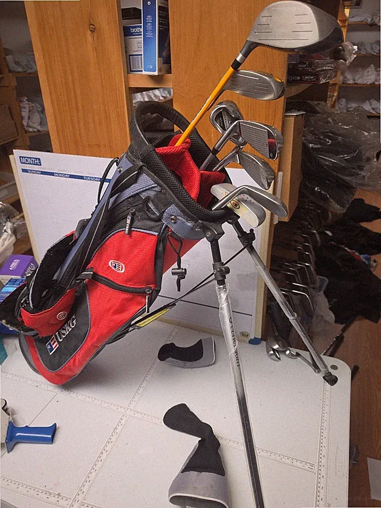 Us Kids WT-10u Golf Club Set Bag 7 Clubs Right Handed