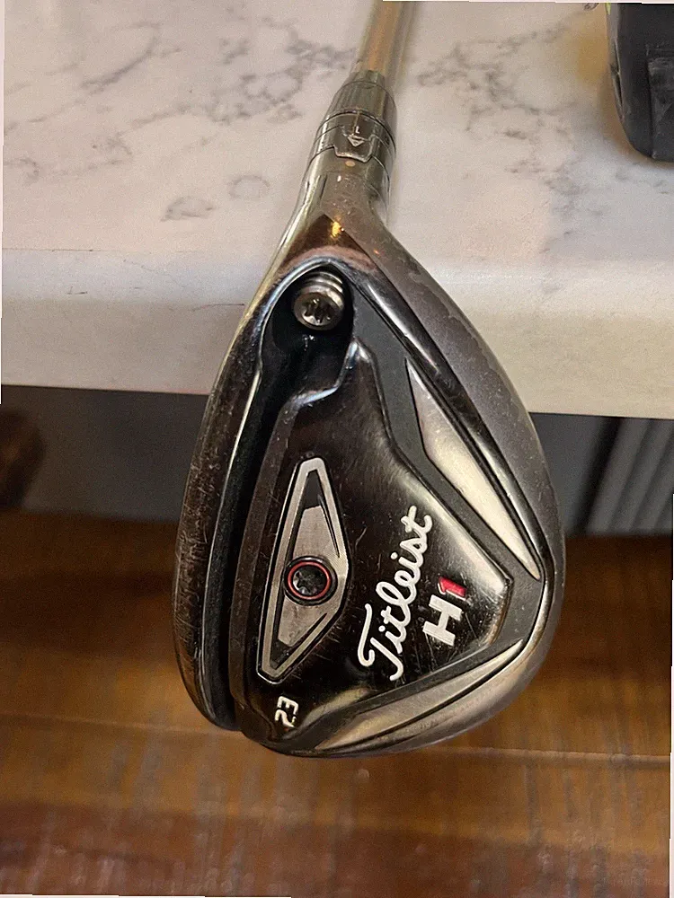 Used RH Titleist 816 H1 23* Hybrid Diamana R Regular Flex Graphite Midsize Grip