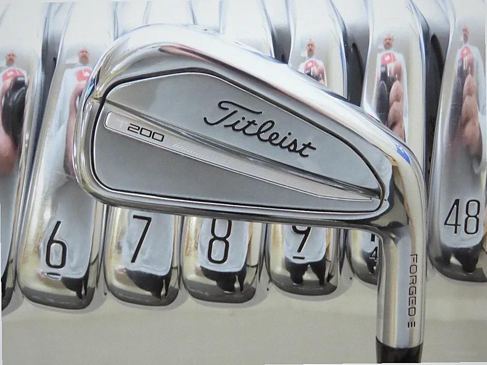 Used Titleist T200 2023 Iron Set 4-PW,48 True Temper AMT Black R300 Regular R