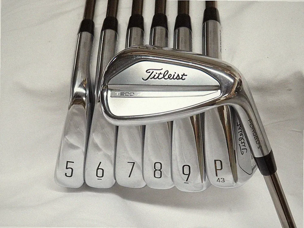 Used Titleist T200 Forged Iron Set 5-PW,48* Recoil 65g Regular Flex Graphite