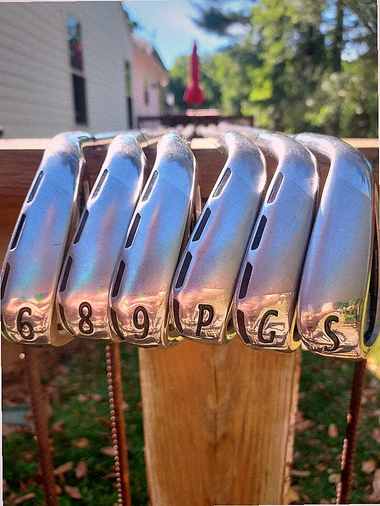 Used Wilson Staff C200 Game Improvement Irons set 6-S (no 7) Steel Shaft RH