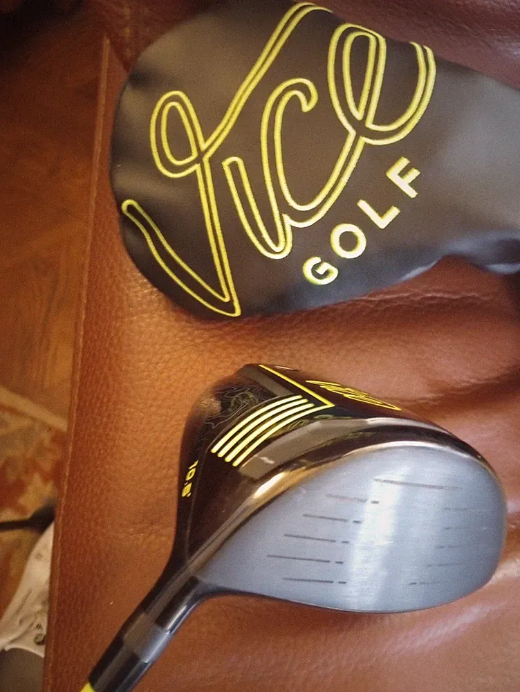 Vice Golf Stand Bag and Starter set of the Vice Boost golf clubs
