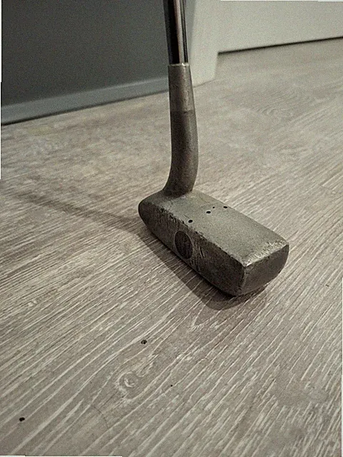 Vintage Ambidextrous Golf Putter