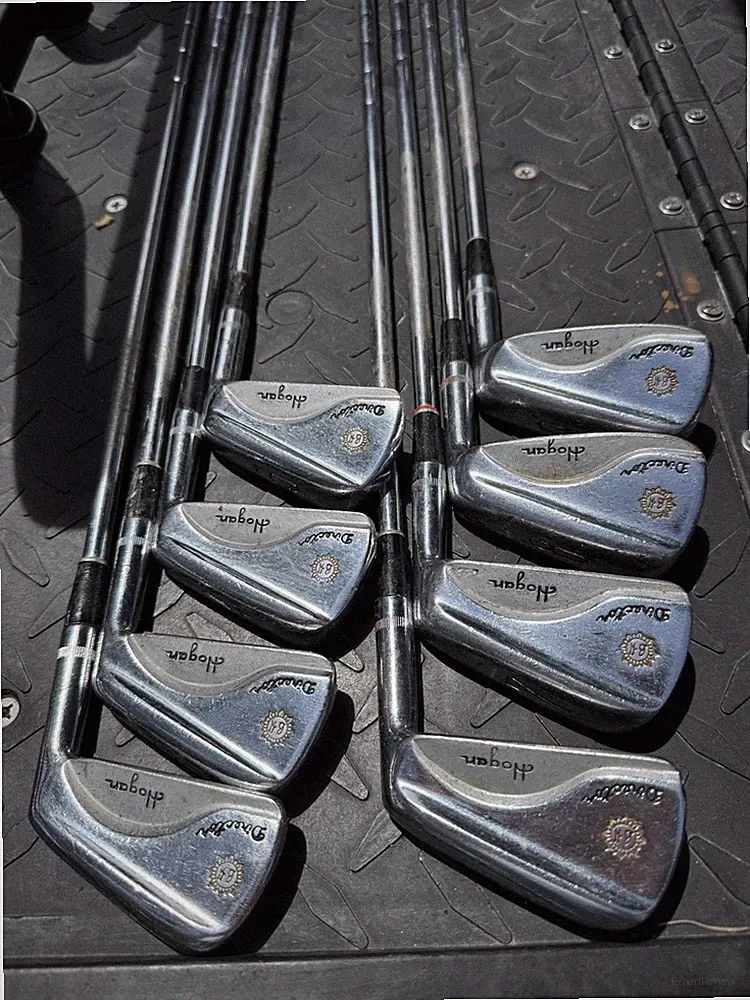Vintage! Ben Hogan Director Golf Clubs 2-9 Irons Stiff Flex Matching RH
