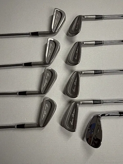 Vintage Cleveland Tour Action 588P Men’s RH 3-SW Iron Golf Clubs Excellent Read!
