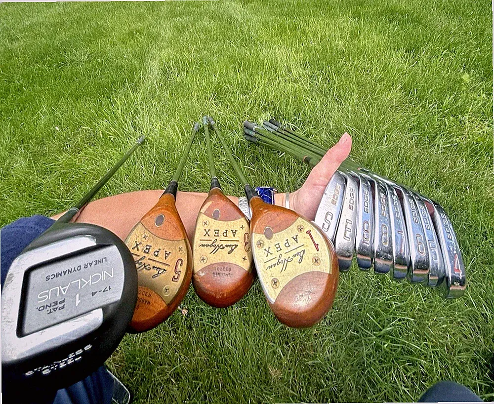 VINTAGE Complete Ben Hogan Edge Golf Club Beginner Set With Persimmon Woods