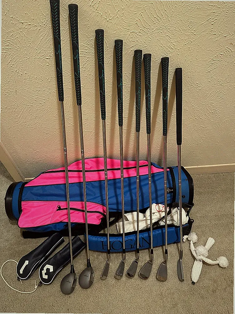 Vintage Hogan RH Radial Junior 8-Club Golf Set + bag, wood covers, putter cover