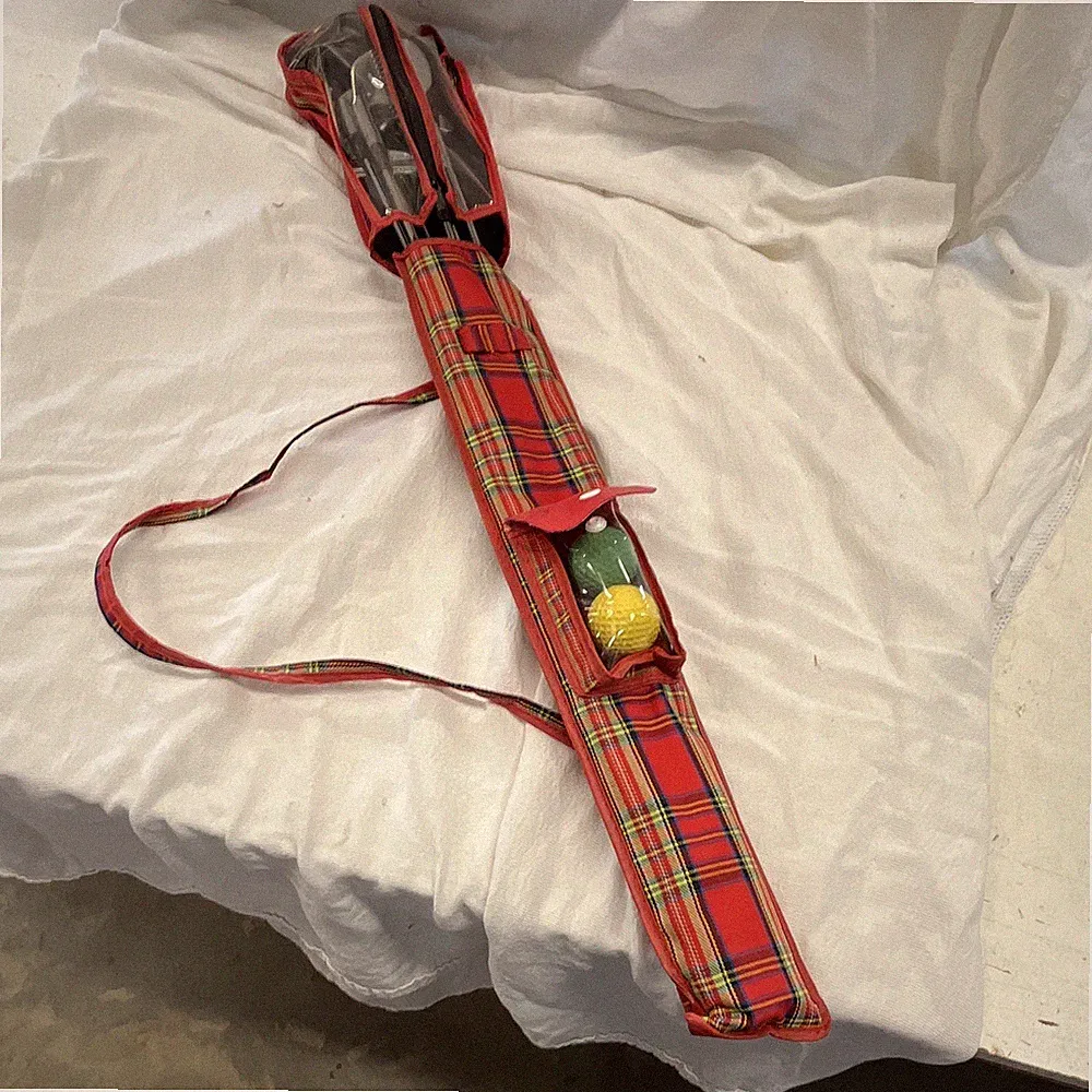 Vintage kids 6-Club Golf Set Irons Woods Putter Steel Shafts Red Bag