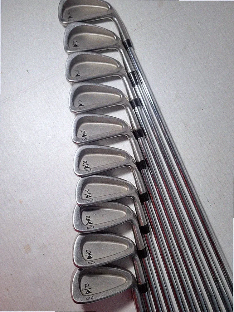 Vintage Titleist DCI Golf Clubs Irons set 1-PW w Steel Stiff 10 Irons