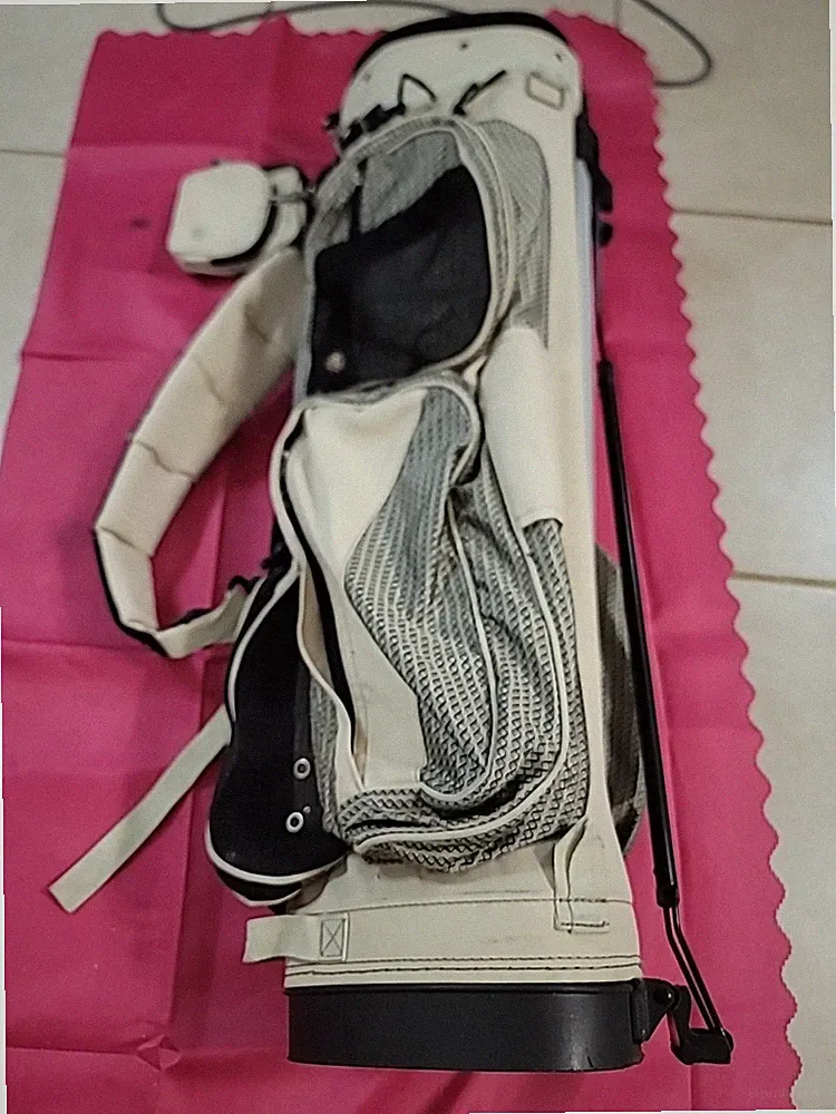 Vintage Wilson Golf Bag with Stand 5 Dividers