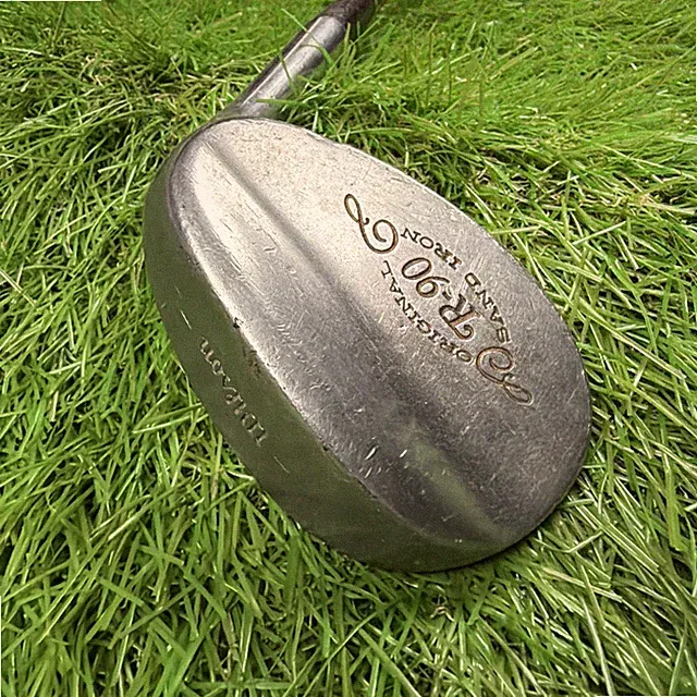 Vintage Wilson R-90 Sand Iron RH 31"