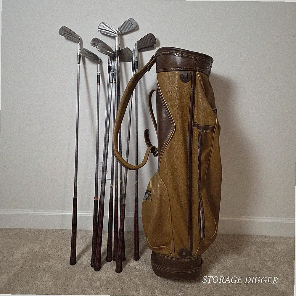 VTG Wilson Staff Model Dyna-Powered Fluid Feel 2-PW Steel Golf Set w/Arnold Bag