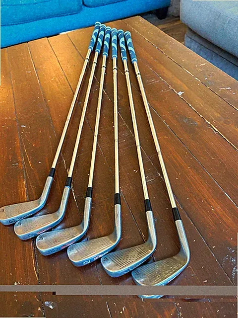 Wilson 1200 LT Iron Set 3, 4, 5, 6, 7, 8 Right Handed Steel Shaft Golf Clubs