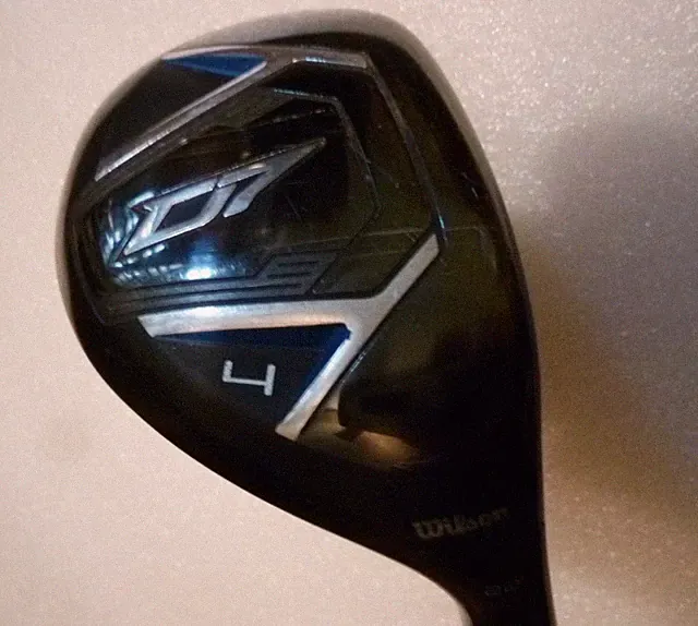Wilson D7 22° 4 Hybrid Senior Flex Recoil RH #321