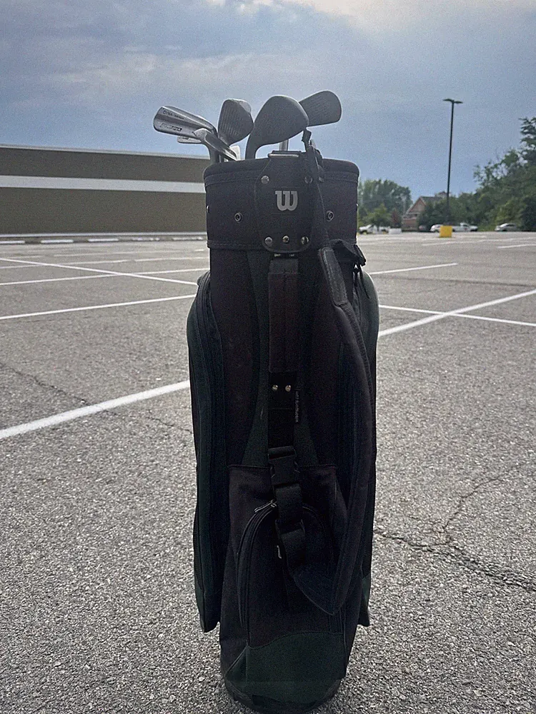 Wilson Golf Set with Bag