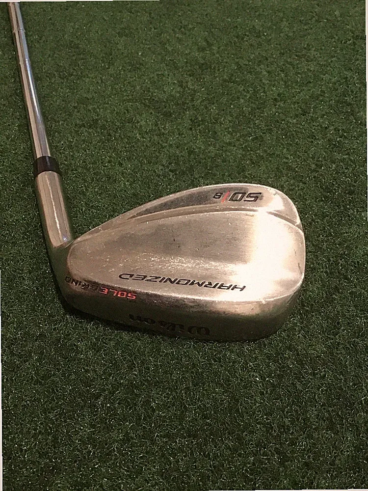Wilson Harmonized Sole Grind Wedge RH 50° /8 Gap Wedge w/ Steel Wedge Flex Golf