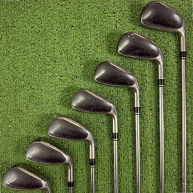 Wilson Launch Pad LP Hybrid Iron Set 4-PW KBS Tour 80g Regular Flex Steel
