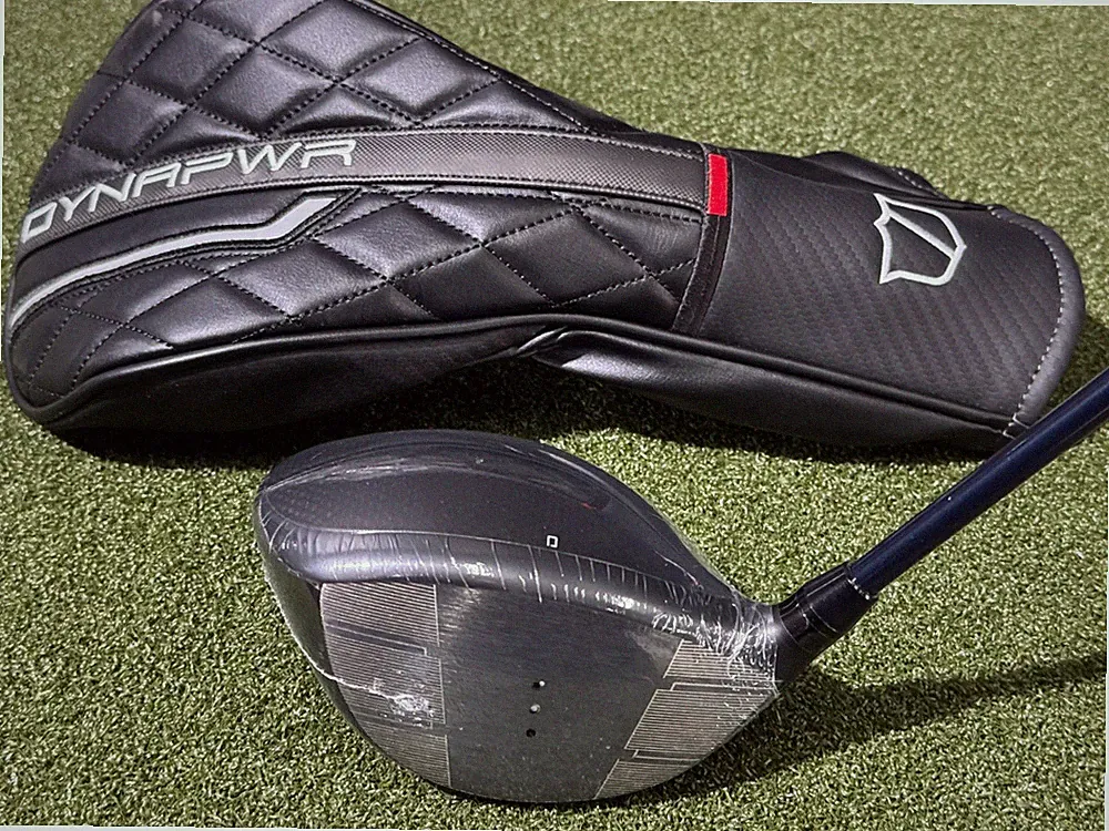 WILSON LS DYNAPWR 10.5 º DRIVER " FUJIKURA VENTUS BLUE TR 6X" W/ HEADCOVER