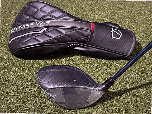 WILSON MAX + DYNAPWR 9 º DRIVER " FUJIKURA VENTUS BLUE TR 5S" W/ HEADCOVER