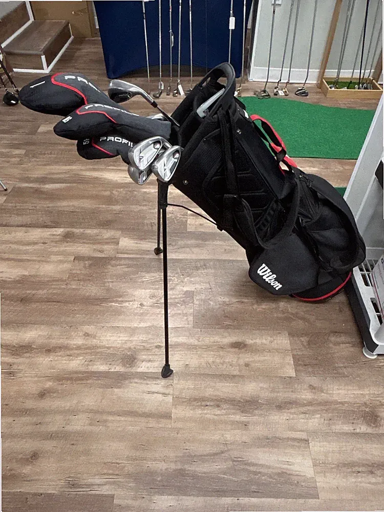 Wilson Profile Complete Set with Bag (9 clubs)