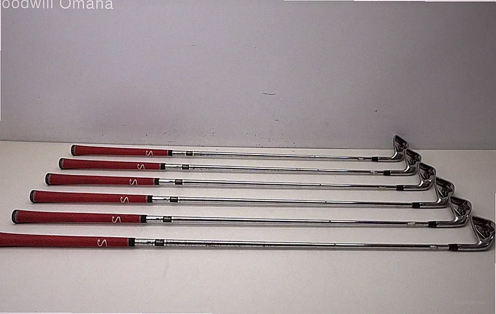 Wilson Profile HL Iron Set (5-9,PW) Right Hand Profile HL Uniflex Steel Shafts