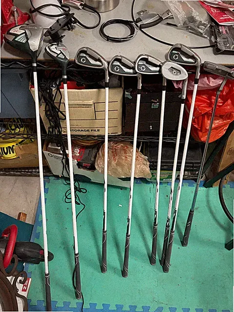 Wilson Profile SGI Ladies Golf Club Set – Driver, Hybrid, Irons, Wedges