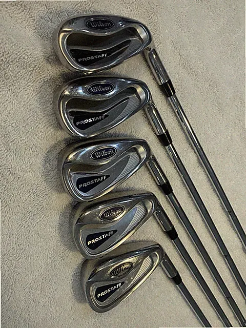 Wilson Prostaff 5-9 iron set , with multi compound grips