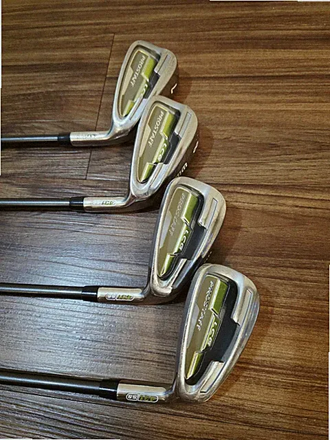 Wilson Prostaff LCG 431 7, 8, 9, PW Ladies Flex Graphite Shaft / Right-Handed