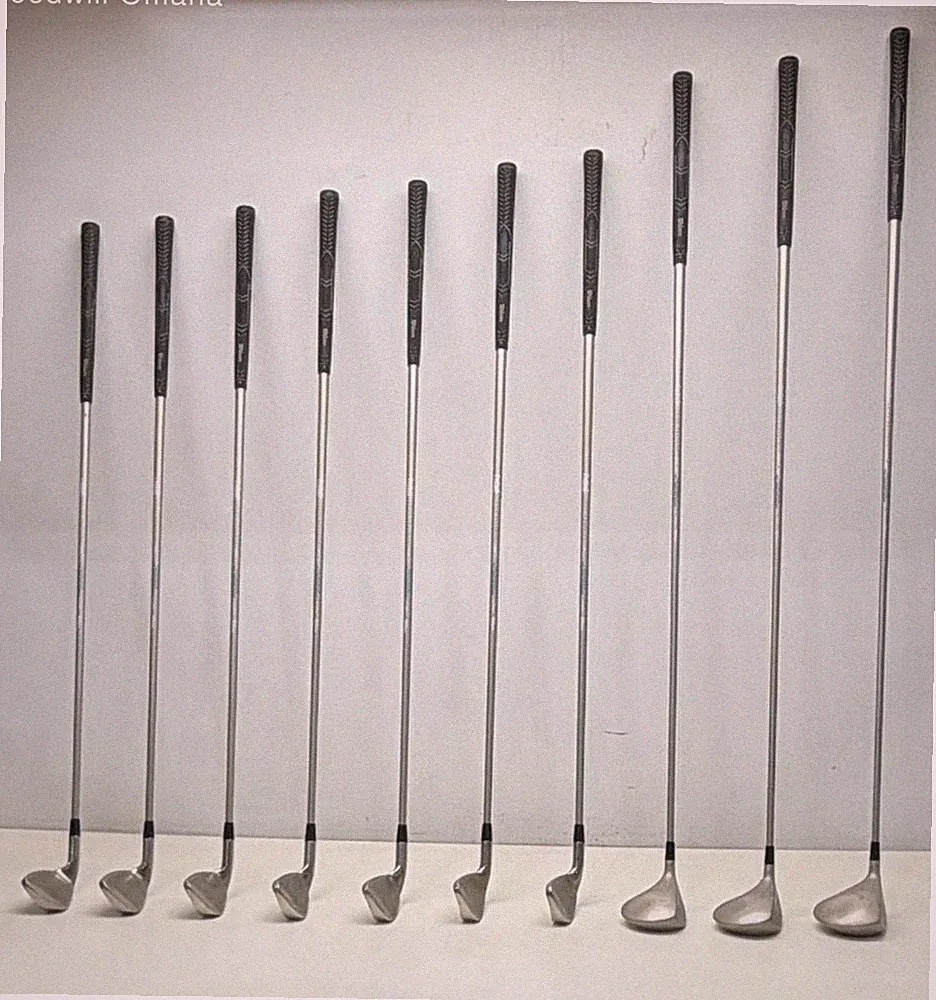 Wilson ProStaff Midsize Golf Club Set 10 Clubs RH Ladies Graphite Shafts